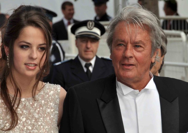 A murit celebrul actor francez Alain Delon