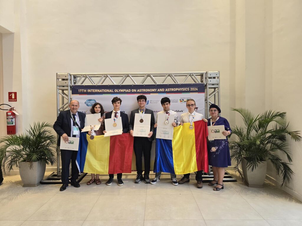 Elevii români au cucerit trei medalii de aur şi două de bronz la Olimpiada Internaţională de Astronomie şi Astrofizică