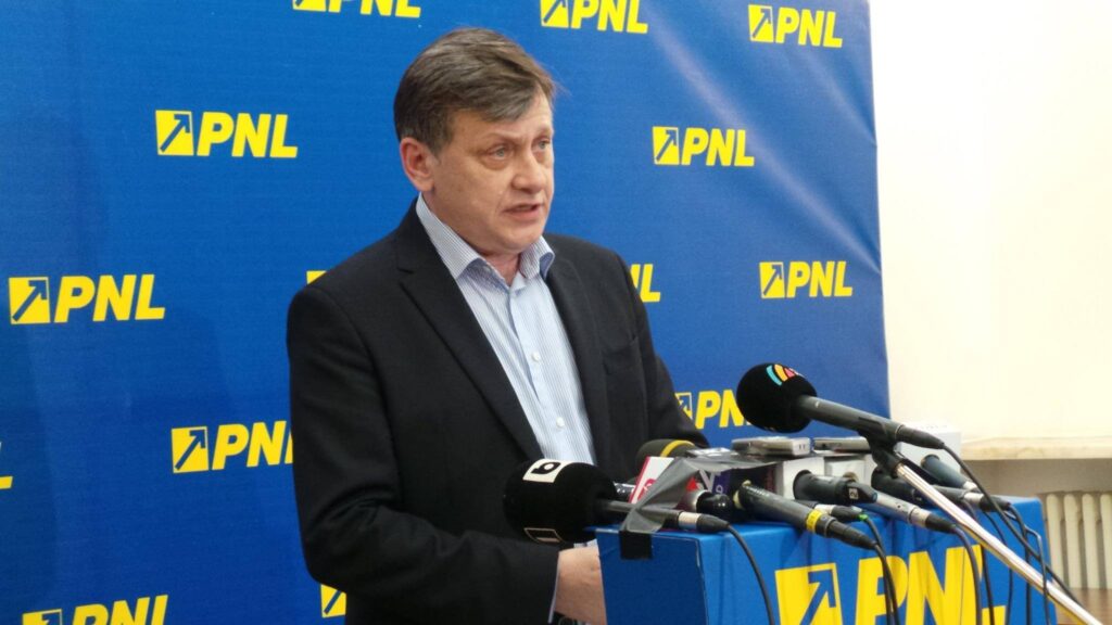 Crin Antonescu, despre candidatura lui Ciolacu la prezidențiale: „A anunţat un lucru pe care toată lumea îl prezuma şi aştepta”