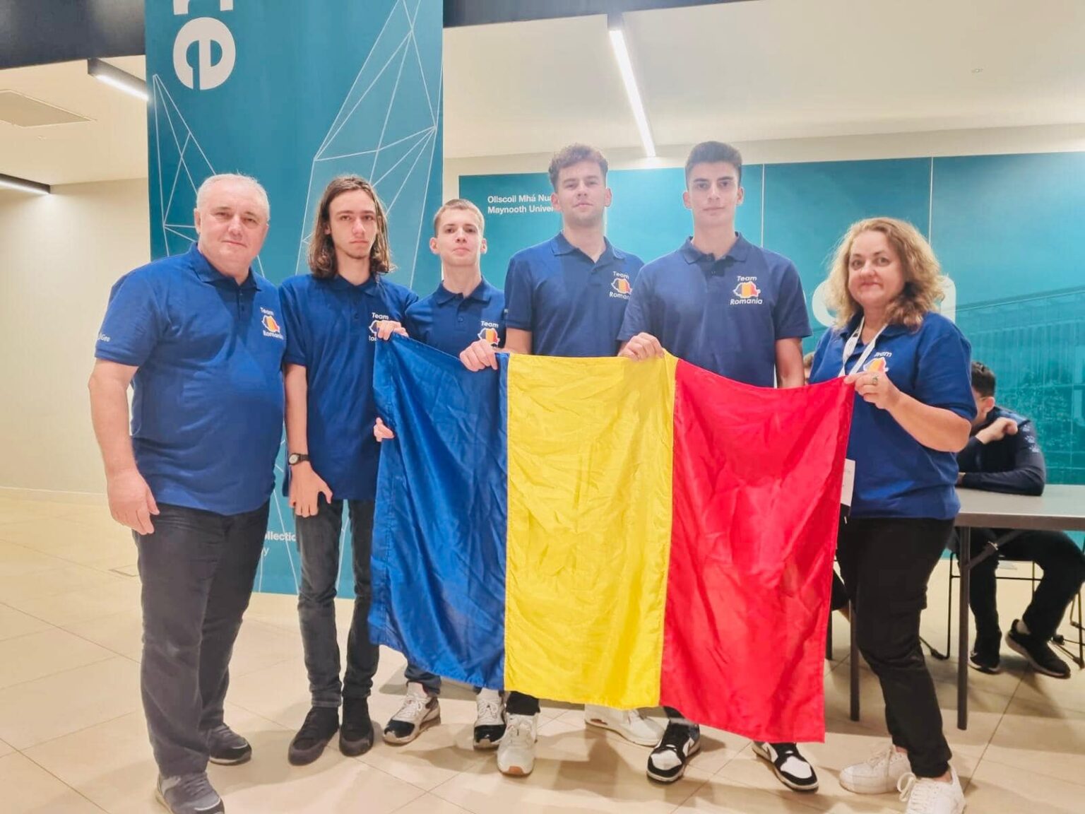 Elevii români s-au întors cu patru medalii de la Olimpiada Internaţională de Geografie