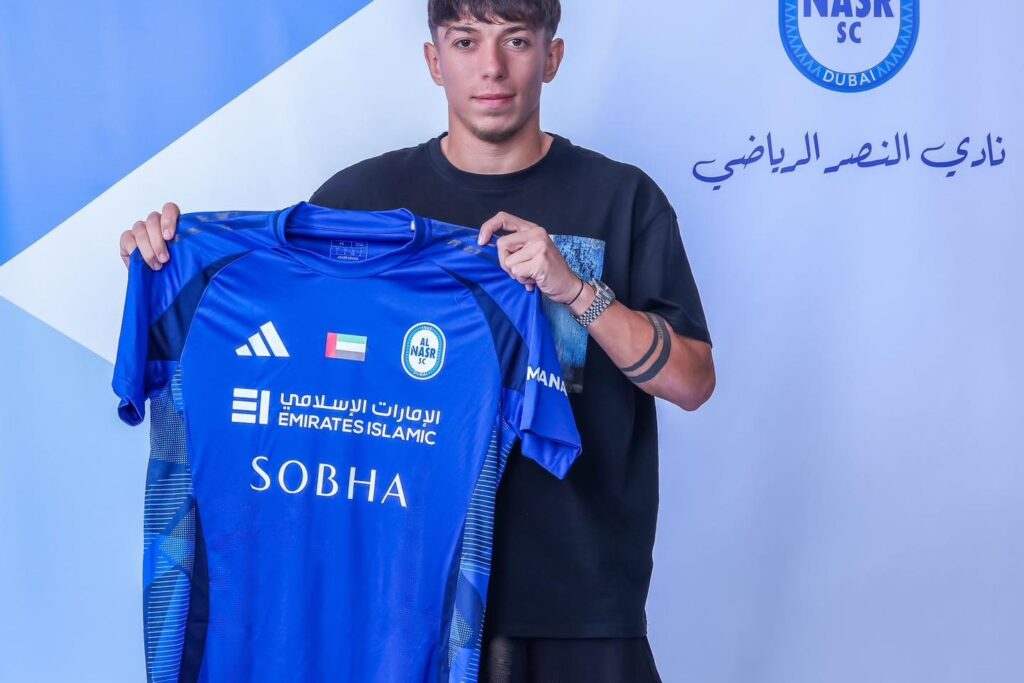 Dinamo l-a împrumutat pe Costin Amzăr la Al-Nasr Dubai