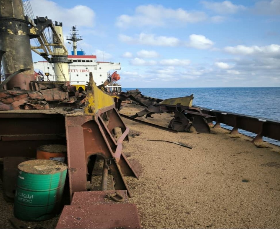 O rachetă rusească a lovit o navă în Marea Neagră. S-a presupus că incidentul a avut loc în apele României