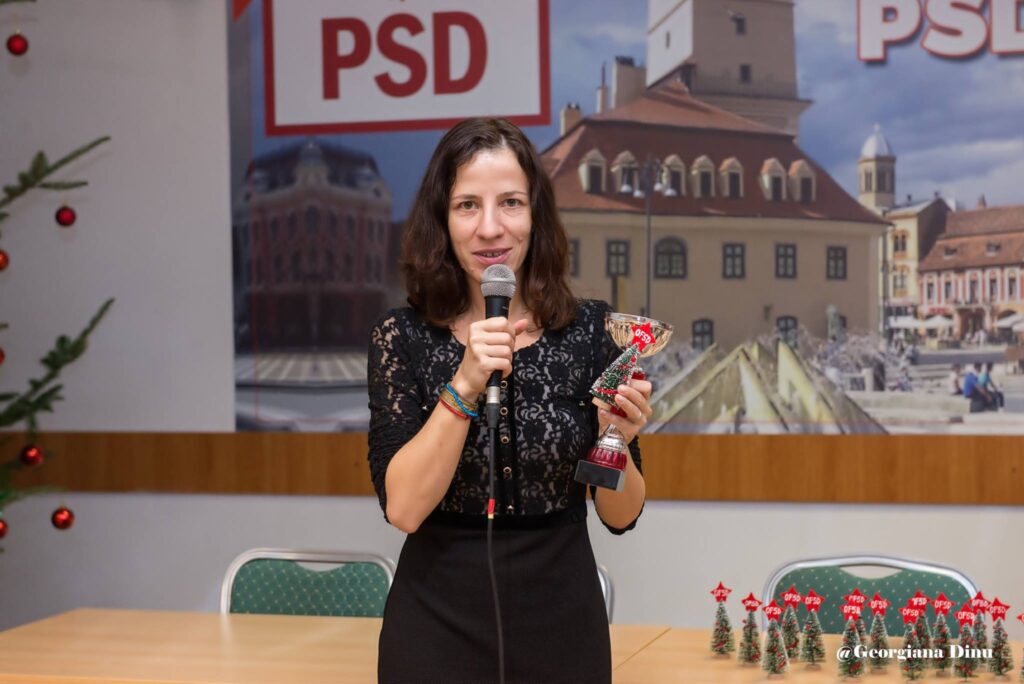 Marturisirile Roxanei Mînzatu, vicepreședinta Comisiei Europene: „Vin dintr-o familie foarte amărâtă. Ai mei sunt social-democraţi până la sânge”