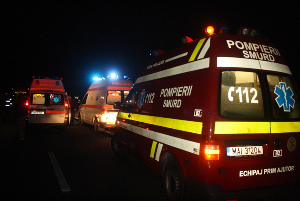 Trei tinere, spulberate de un șofer neatent, în localitatea prahoveană Bucov
