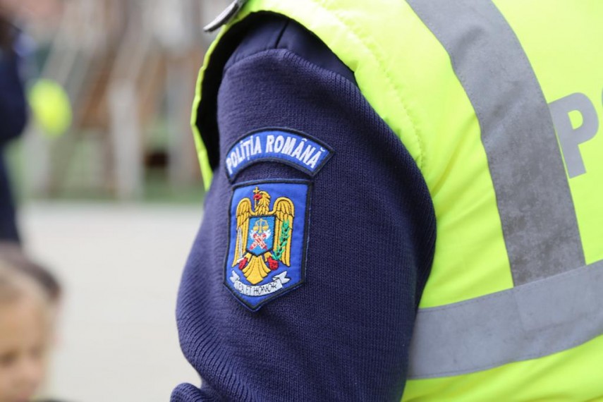 Polițist din Vaslui, prins beat la volan, după ce a provocat un accident rutier