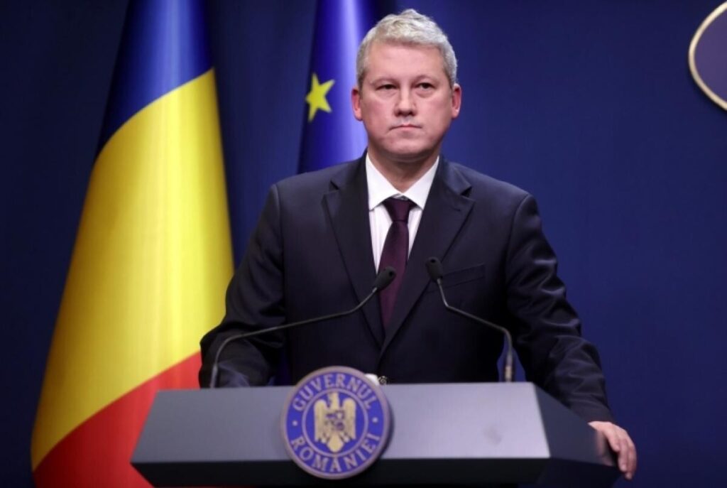 Cătălin Predoiu, prezent în zonele afectate de inundații: „Prioritatea zero este protejarea vieții oamenilor”