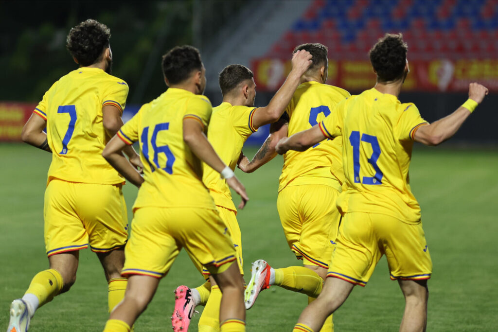 România U21, încă un pas către EURO 2025! Tricolorii mici au învins Muntenegru cu 1-0