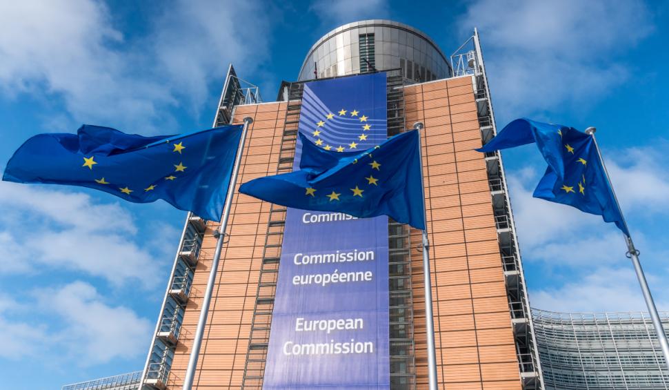 Comisia Europeană, amenzi de aproape jumătate de miliard de euro pentru producătorii auto