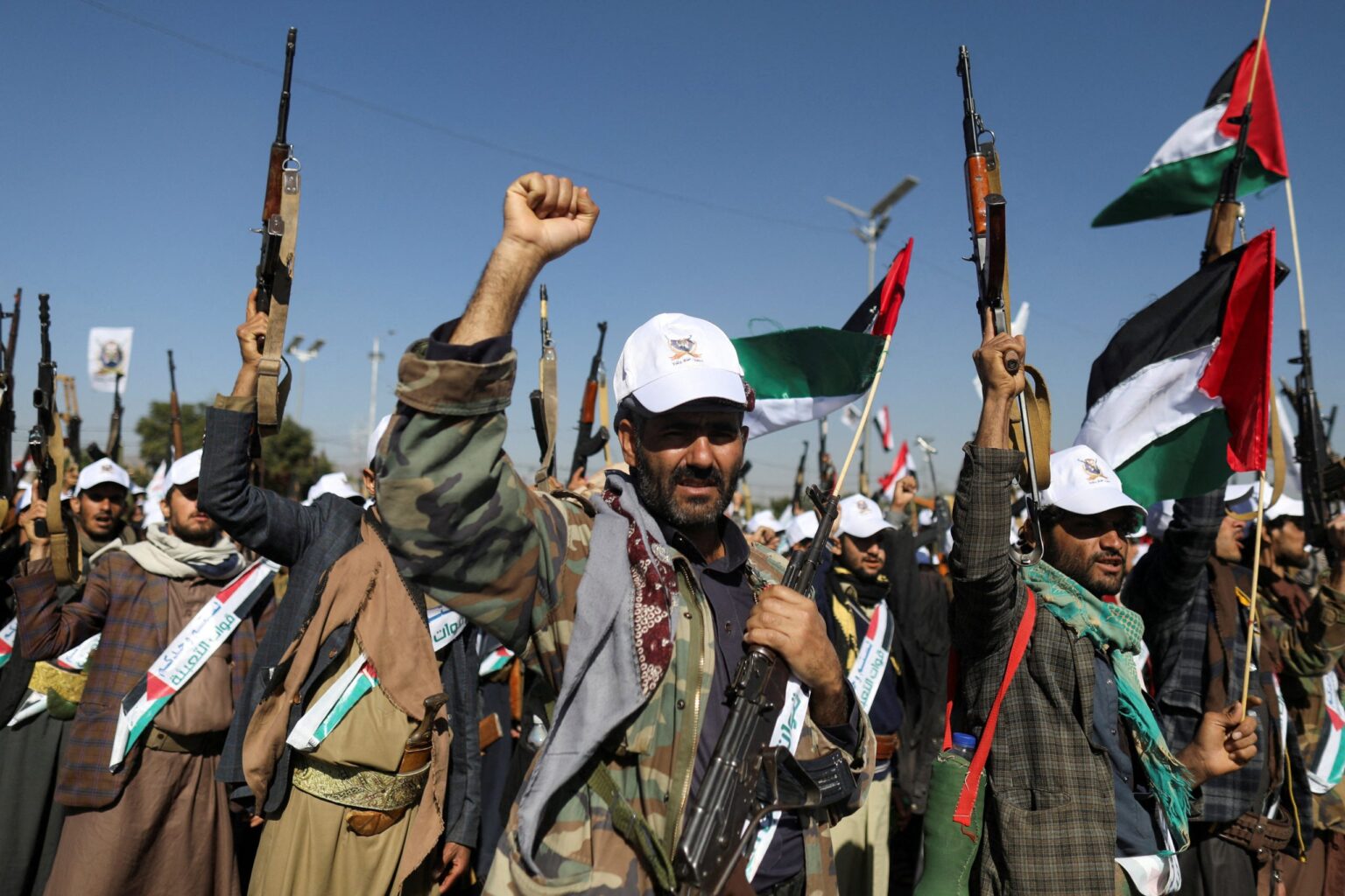 Rebelii Houthi anunță un atac cu drone asupra Israelului