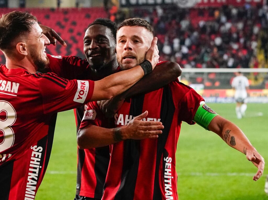 Alexandru Maxim i-a adus un punct lui Gaziantep