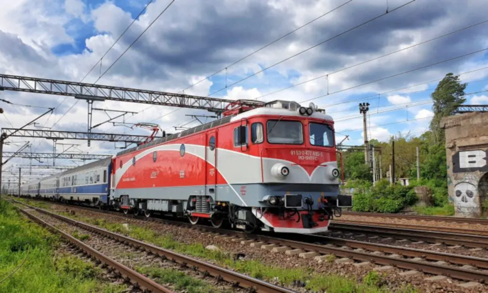 România trece la ora de iarnă. Cum va fi afectat transportul feroviar