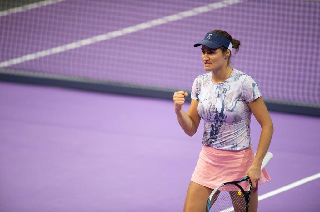 Perechea Monica Niculescu/Cristina Bucşa, în sferturile turneului WTA de la Tokyo