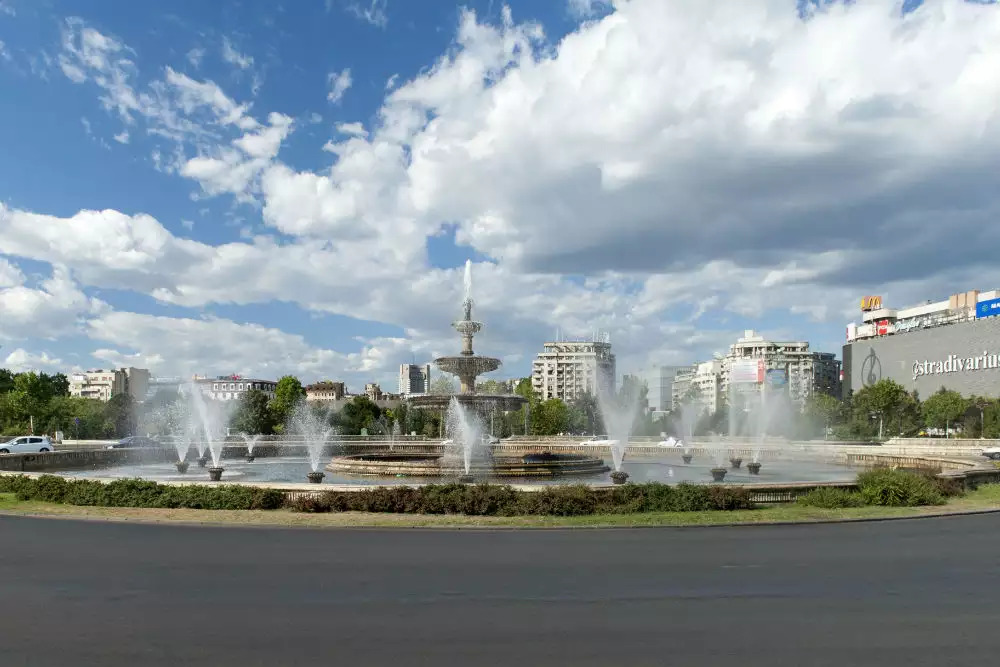 Au început lucrările de consolidare la Planșeul Unirii