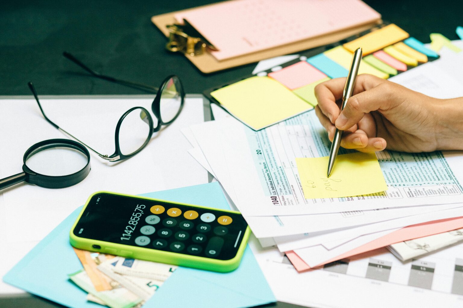 Majoritatea antreprenorilor se așteaptă la creșteri de taxe în 2025