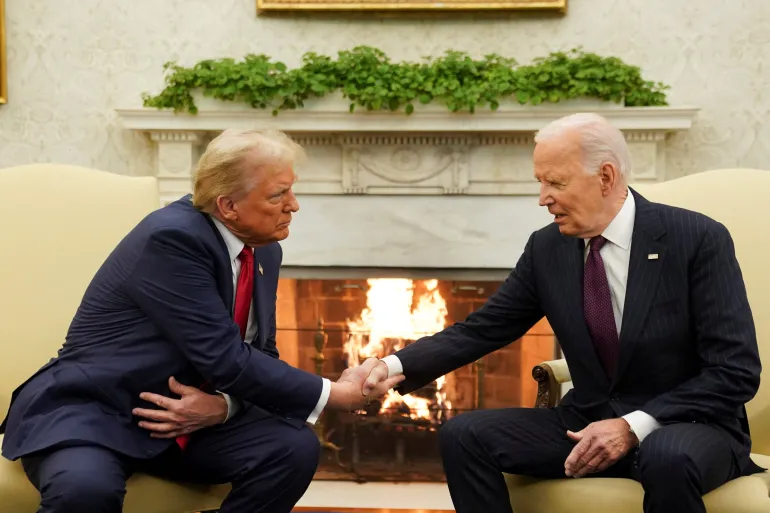 VIDEO. Biden l-a primit pe Trump la Casa Albă