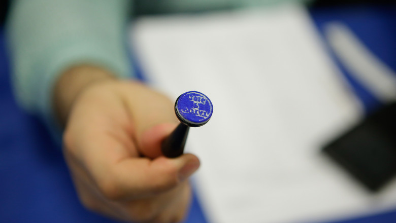 Alegeri prezidențiale. Trei zile de vot pentru românii din diaspora. PROGRAMUL