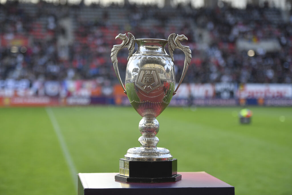 CFR Cluj şi Rapid, în sferturile Cupei României