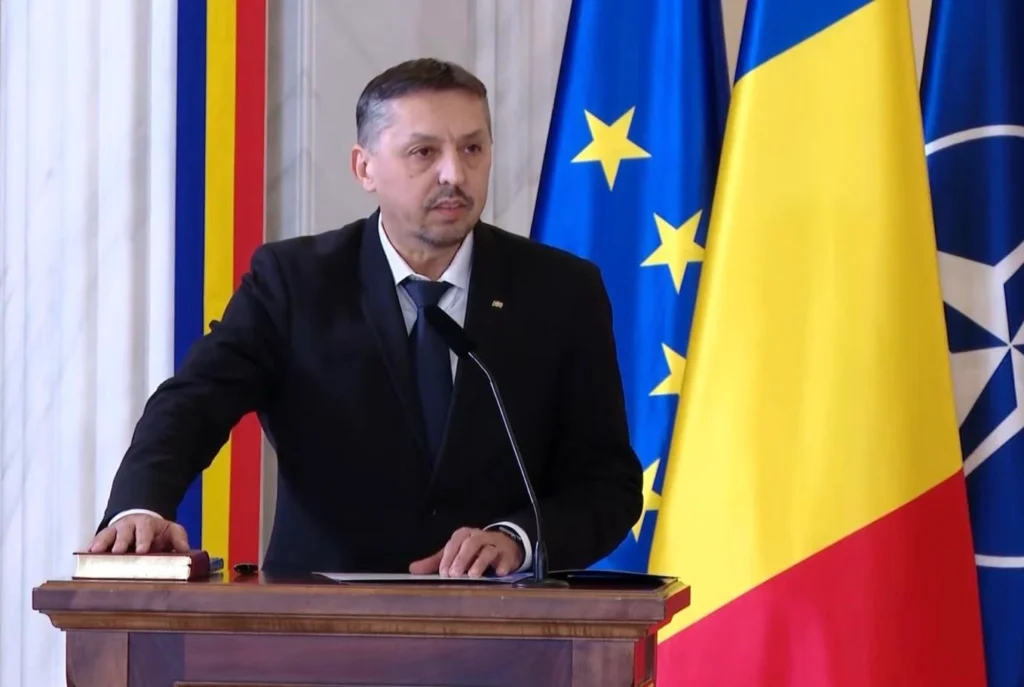 Daniel David, despre o posibilă demisie: „Dacă ar fi rezolvat situația financiară din Educație, aș fi anunțat-o demult”