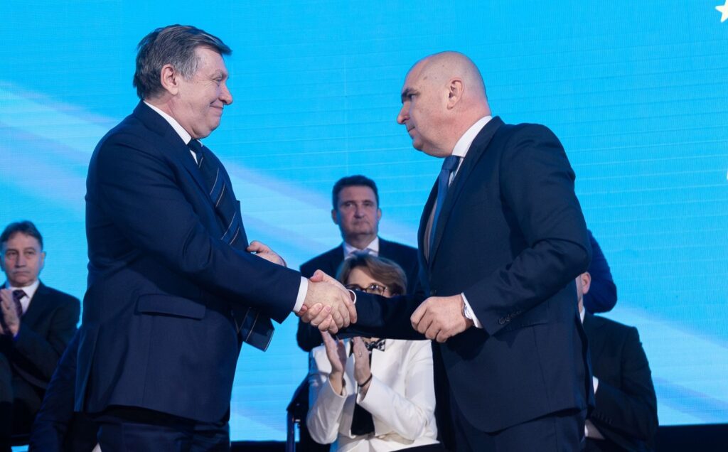 Crin Antonescu, validat de PNL drept candidatul la alegerile prezidențiale