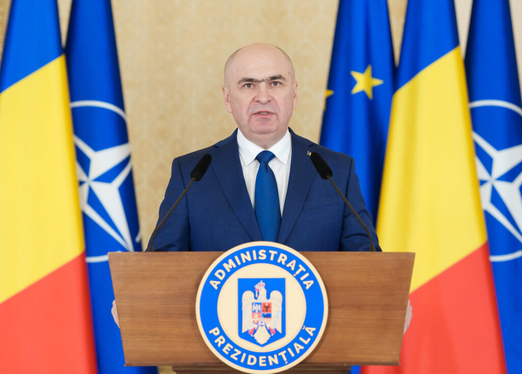 Bolojan anunță că votează cu Nicușor Dan