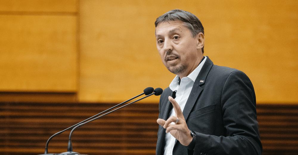 Moțiunea simplă împotriva ministrului Educației, respinsă