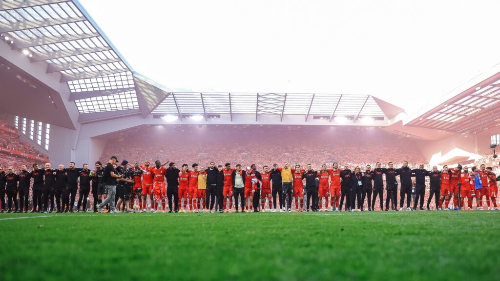 Liverpool, noua campioană a Angliei! Ce record au egalat „cormoranii”