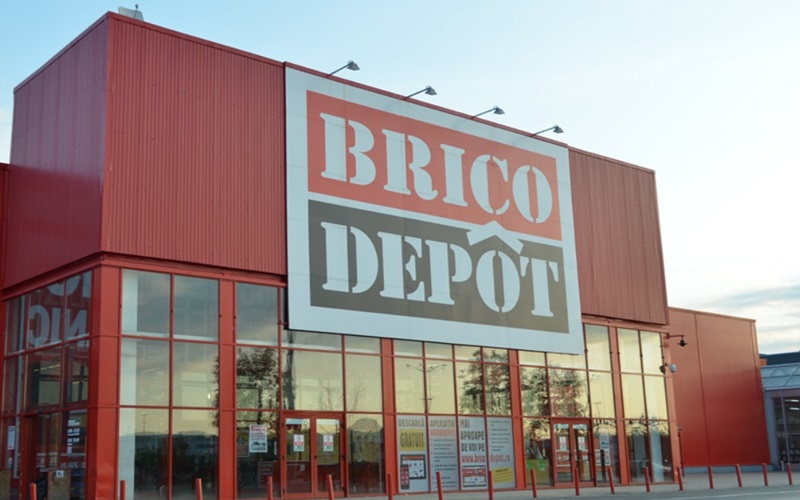 Altex a cumpărat rețeaua de magazine de bricolaj Brico Depot