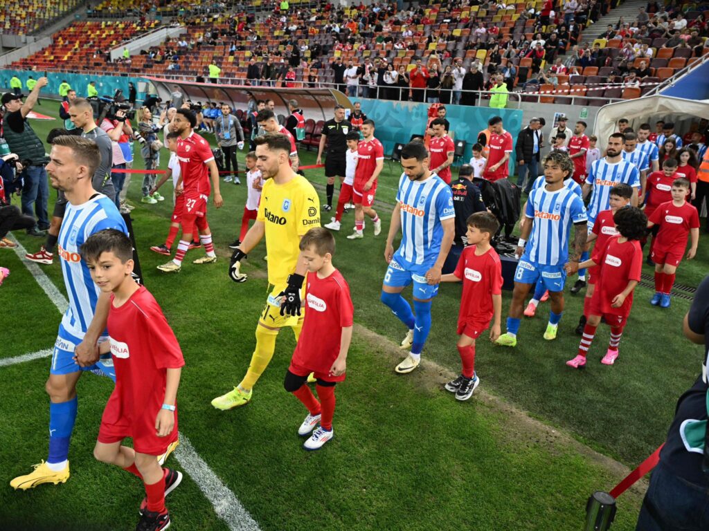 Dinamo – Universitatea Craiova 0-2. Oltenii suflă în ceafa liderului