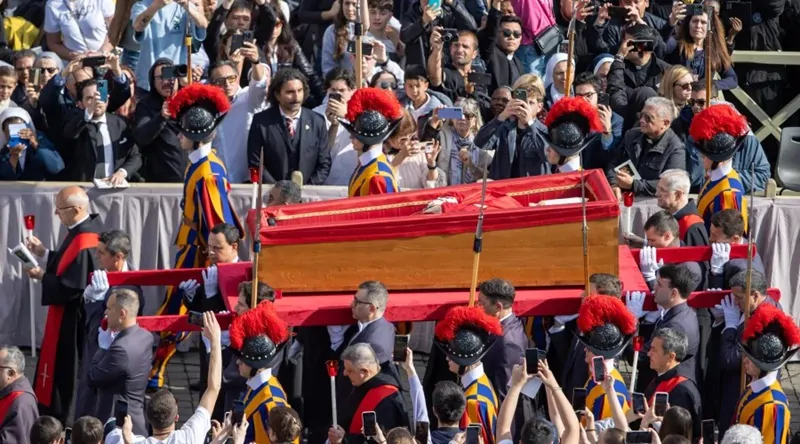 Papa Francisc a fost înmormântat în bazilica Santa Maria Maggiore
