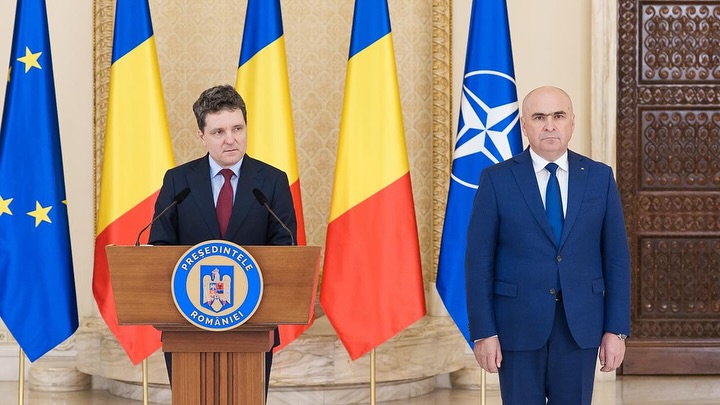 Nicușor Dan a semnat decretul pentru numirea Guvernului Bolojan. Depunerea jurământului are loc la ora 20:00