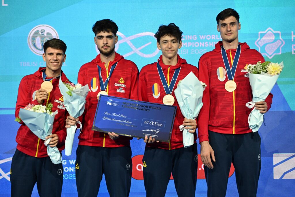 Echipa României, medaliată cu bronz la Modialele de scrimă